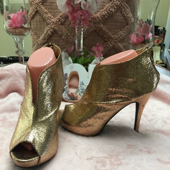 Rue 21 open toe ankle back zip heels shoes…💛 - Picture 4 of 5